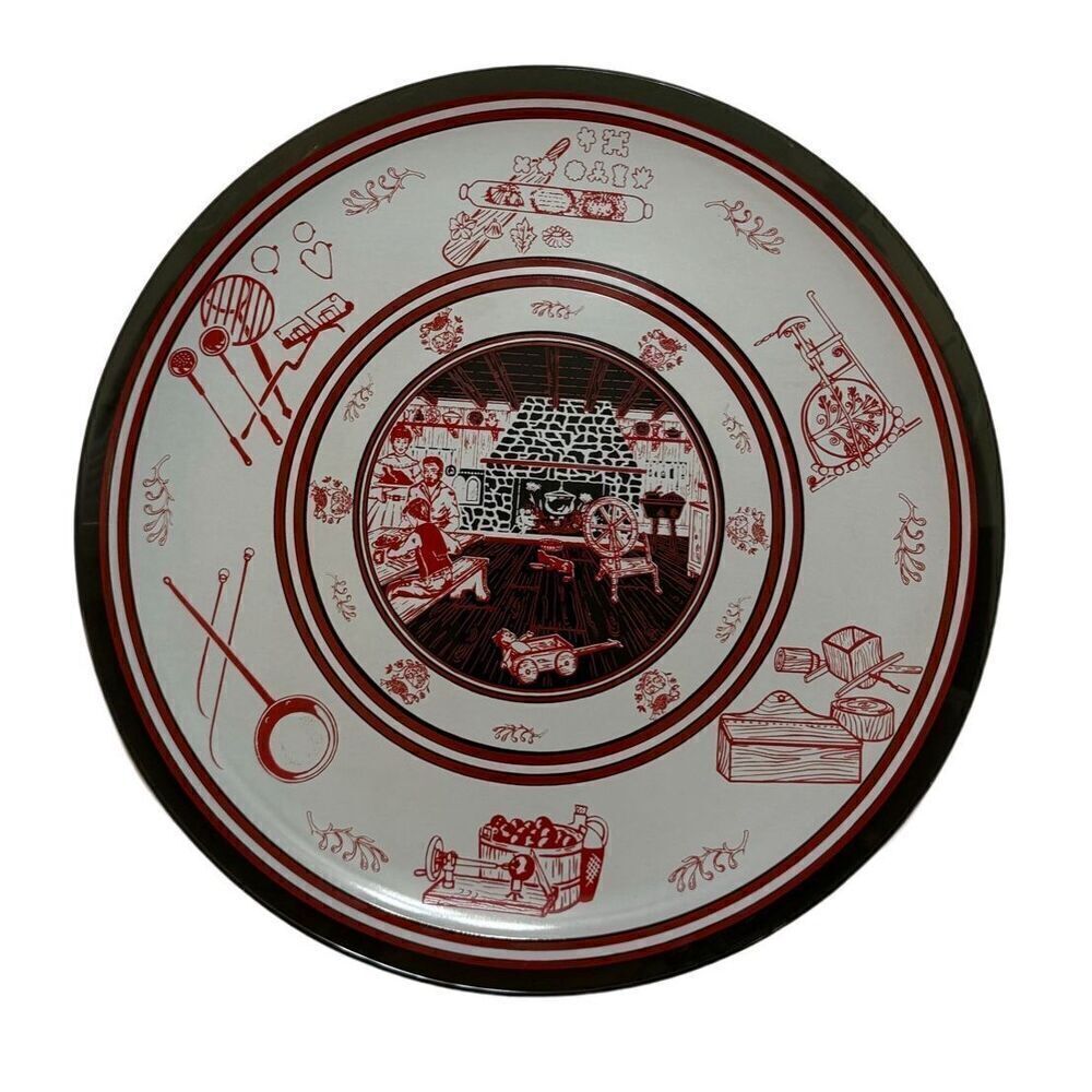 Burns COUNTRY INN 11 1/4” round plate - Near Mint - Glass